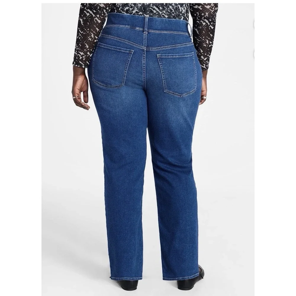 Terra & Sky – Plus Size Straight Leg Jeans – 16W Petite– NWT